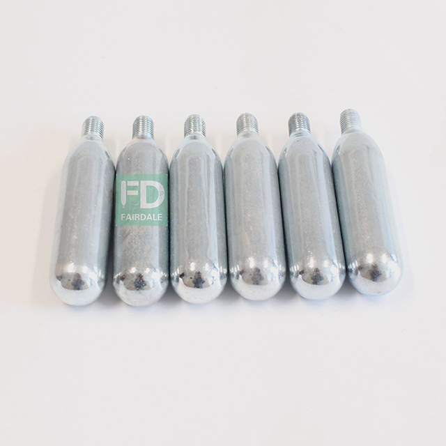 Велосипедный насос с картриджем СО2 16 г