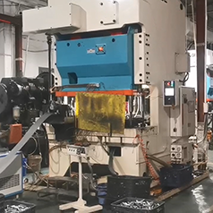 ПРОИЗВОДИТЕЛЬ